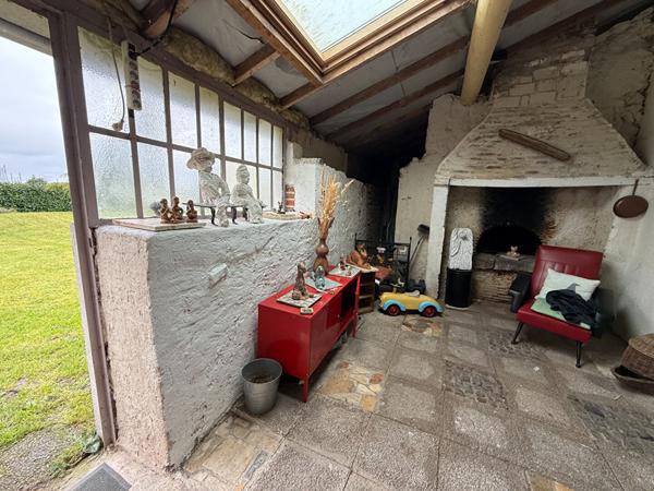 Maison Saint-ay 8 pièce(s) 209 m2