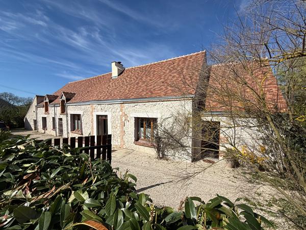 Maison Saint-ay 8 pièce(s) 209 m2