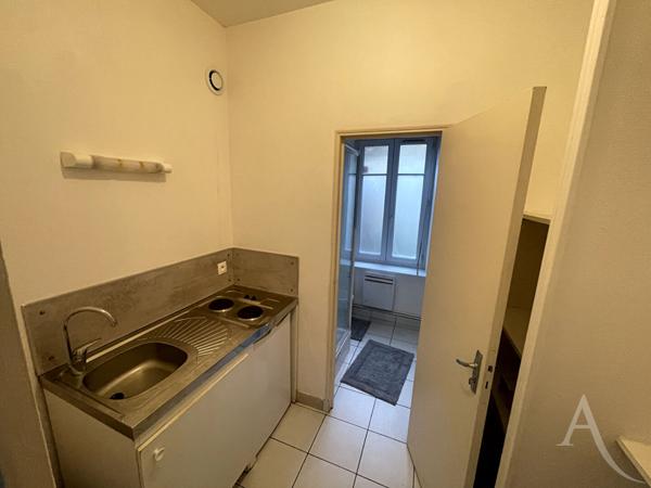Appartement Chateauroux 1 pièce(s) 20.63 m2