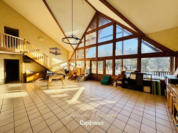 Propriété d’exception – 500 m² habitables – Environnement calme et préservé