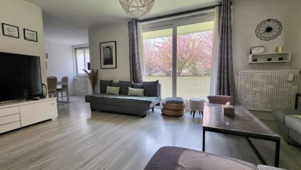 Vente / Appartement T5