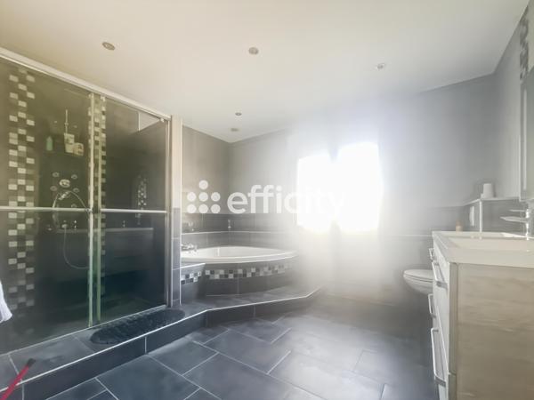 Maison 5 pièces - 182 m² Bien prestige