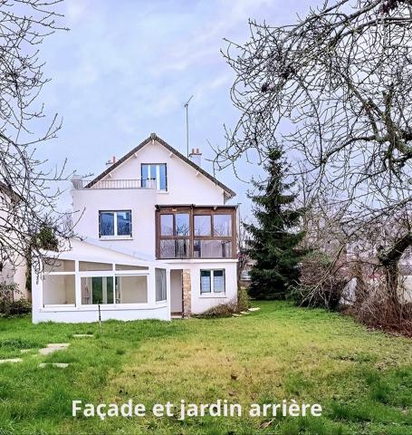 Maison de 155 m² – 4 chambres – 6 pièces – 2 vérandas – Chatou
