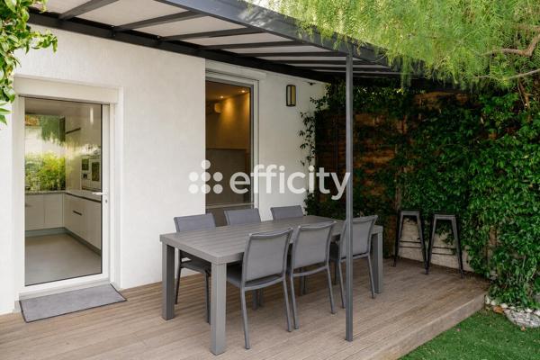 Maison
         5 pièces
        - 145 m² Bien prestige 1 582 500 € *