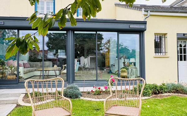 Maison à vendre    6 pièces • 136,02 m2 Chartres