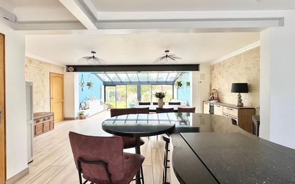 Maison à vendre    6 pièces • 136,02 m2 Chartres