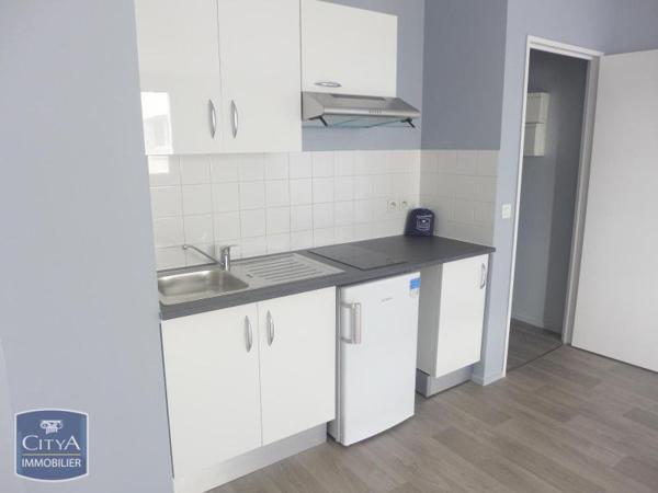 Appartement à louer 1 pièce 29.46m² Tours (37000)