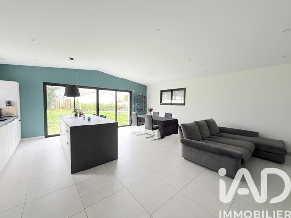 Maison à vendre 4 pièces 110 m² Sainte-Foy