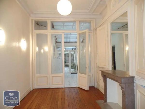 Appartement à louer 2 pièces 58.07m²