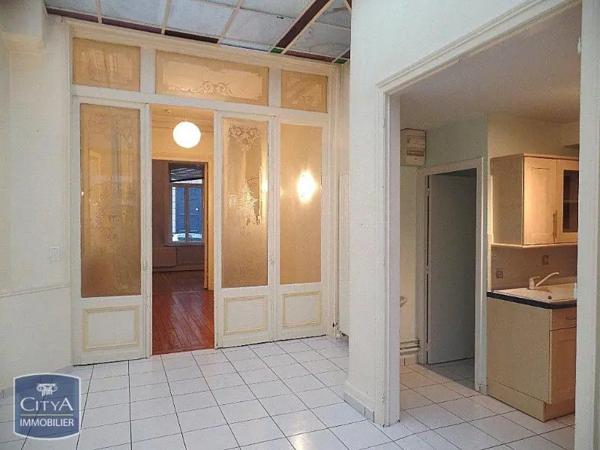 Appartement à louer 2 pièces 58.07m²