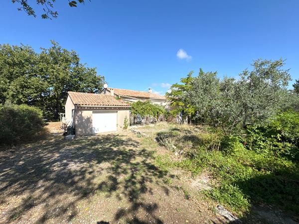 A VENDRE 84120 PERTUIS MAISON PLAIN PIED TYPE 5 PIECES D'ENVIRON 118M² AVEC GARAGE ET JARDIN