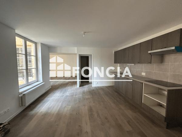 Location Appartement 3 pièces 73.26 m² - 3 RUE RENAN Sedan 08200