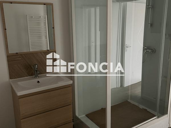 Location Appartement 3 pièces 73.26 m² - 3 RUE RENAN Sedan 08200