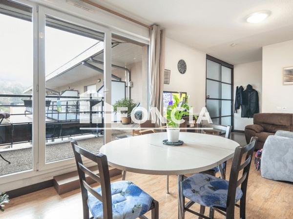 À vendre Studio 37.79 m² - Voiron 38500