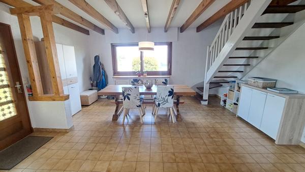 A louer Maison Saint Pierre Du Mont Quartier du Pouy clim insert 5 chambres garage piscine