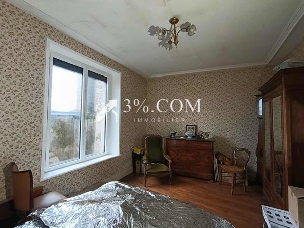 Maison de village 8 pièce(s) 6 chambre(s) 162 m²