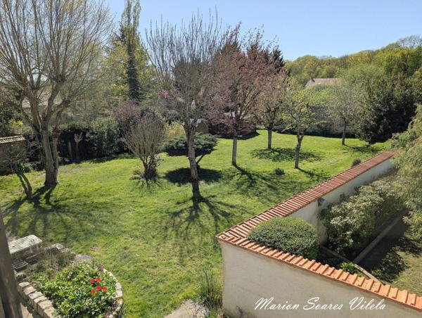 Authentique briarde de caractère au cœur d’un hameau paisible – 6 P, jardin, garage ( CHAUMES-EN-BRIE 77390)