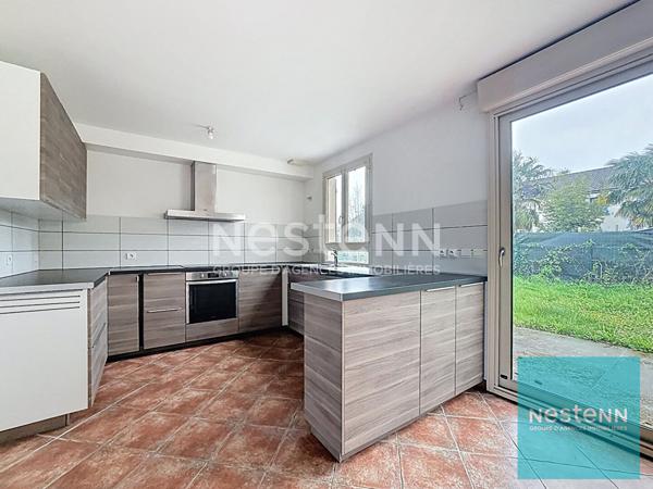 Maison familiale avec 5 chambres et un bureau à vendre à Cannes Écluse
