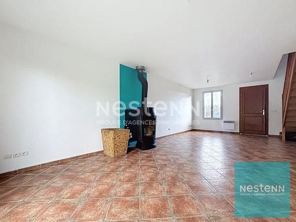 Maison familiale avec 5 chambres et un bureau à vendre à Cannes Écluse