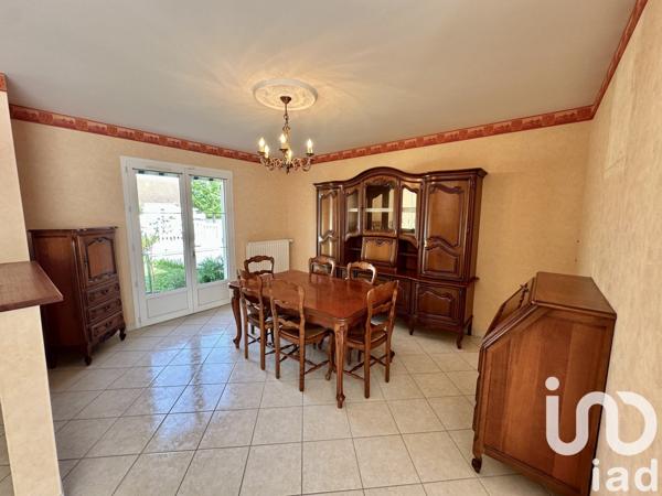 Maison traditionnelle 5 pièces de 107 m² à Le Poinçonnet (36330)