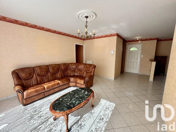 Maison traditionnelle 5 pièces de 107 m² à Le Poinçonnet (36330)