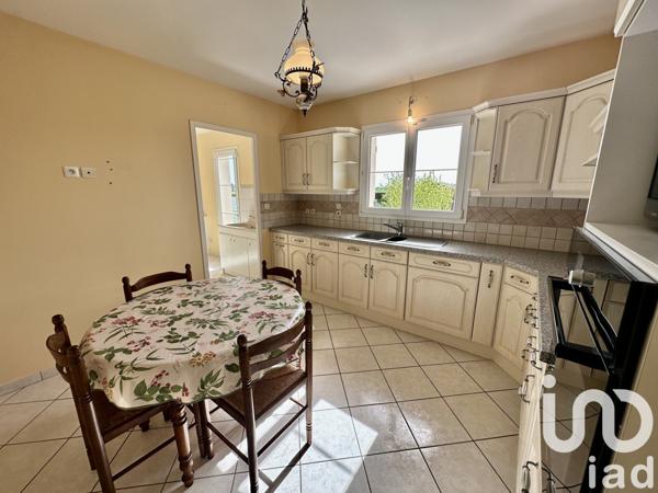 Maison traditionnelle 5 pièces de 107 m² à Le Poinçonnet (36330)