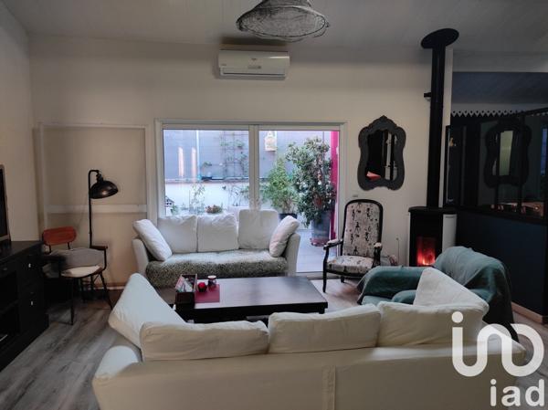 Maison 4 pièces de 123 m² à Mèze (34140)