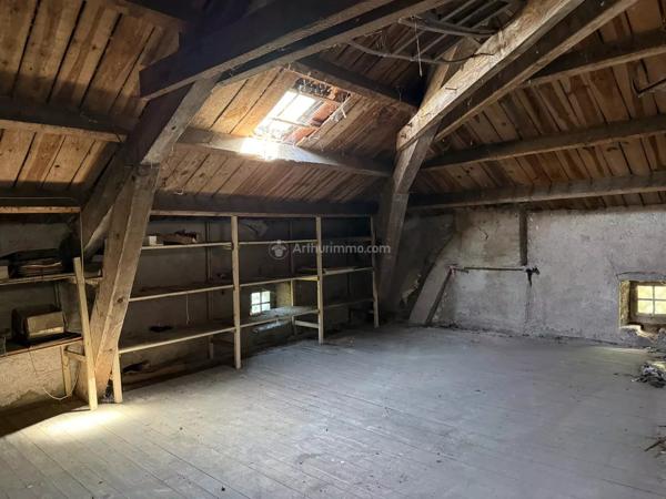 Vente                                                      Hôtel particulier
                        
                     7 pièces                      265 m2                     à Carmaux