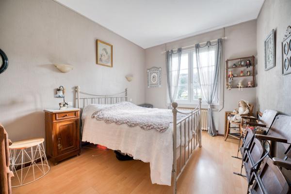 Magnifique vue sur la campagne. Maison de caractère sur près d'1 hectare à quelques pas de Saint Pie