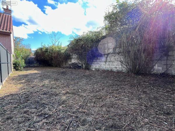 Terrain à Batir à vendre à Hazebrouck dans le Nord (59190), ref : 13078/3543