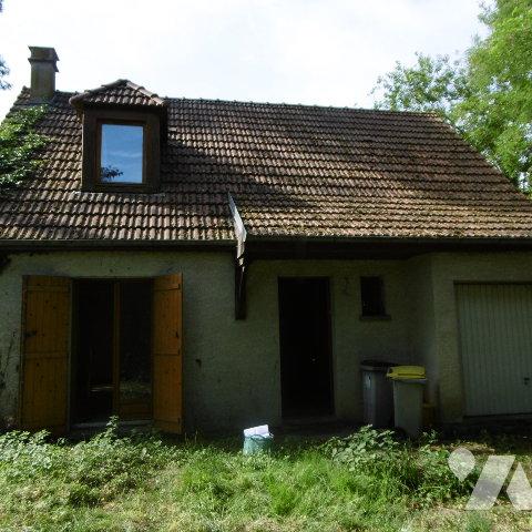 MAISON INDIVIDUELLE A RENOVER, 89 m², proximité de Saint-Quentin, 2 chambres