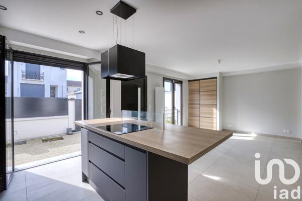 Maison à vendre 5 pièces 134 m² Colombes
