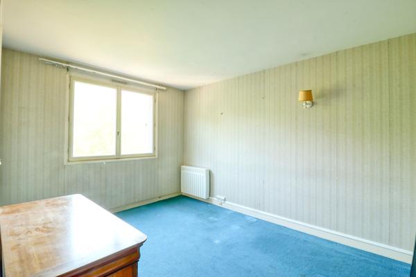 ANTONY MAIRIE - 4 PIÈCES -78 m² avec balcon, parking et cave ? Emplacement privilégié