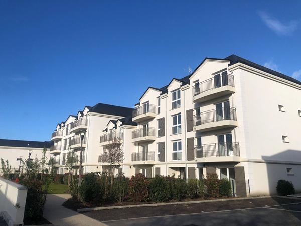 Appartement SAINT-PRIX - 2 pièces - 41,96 m2