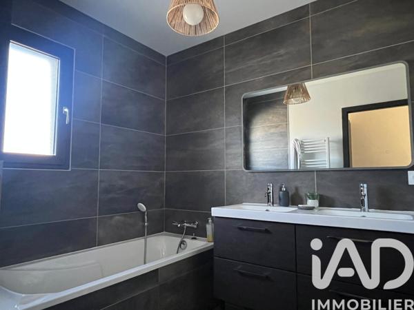 Maison à vendre 5 pièces 115 m² Neuville-sur-Saône