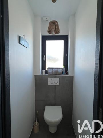 Maison à vendre 5 pièces 115 m² Neuville-sur-Saône