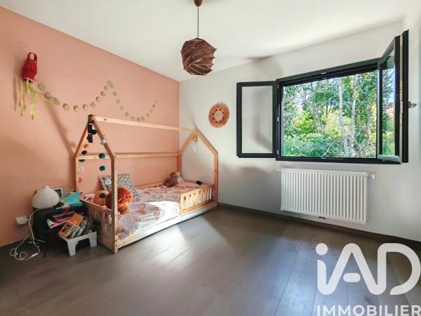 Maison à vendre 5 pièces 115 m² Neuville-sur-Saône