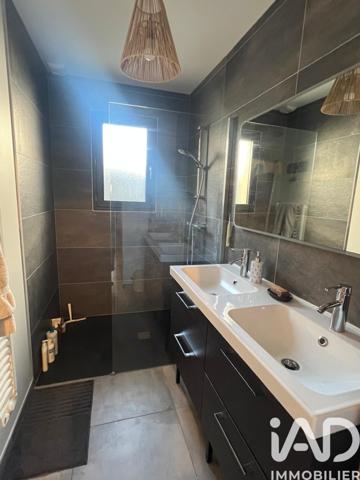 Maison à vendre 5 pièces 115 m² Neuville-sur-Saône