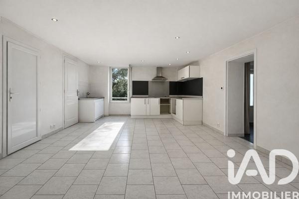 Appartement à vendre 2 pièces 49 m² Gémenos