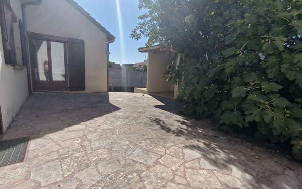 Maison à vendre    7 pièces •  Soisy-sur-Seine