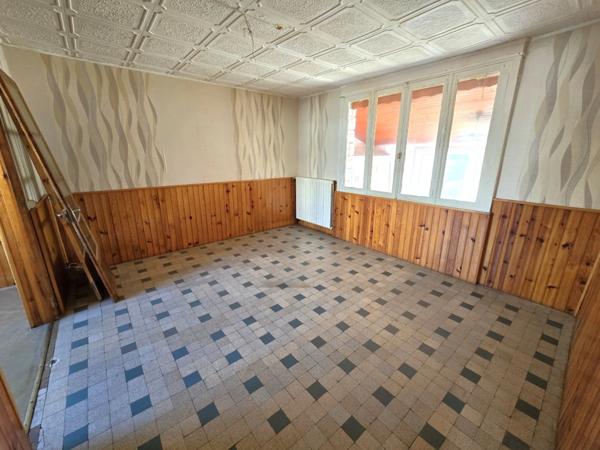 02 - Vente maison HIRSON - 6 pièces 87 m² - Terrain 171 m²