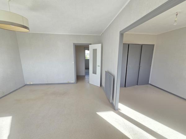 Appartement 4 pièce(s) 2 chambre(s) 68.2 m²