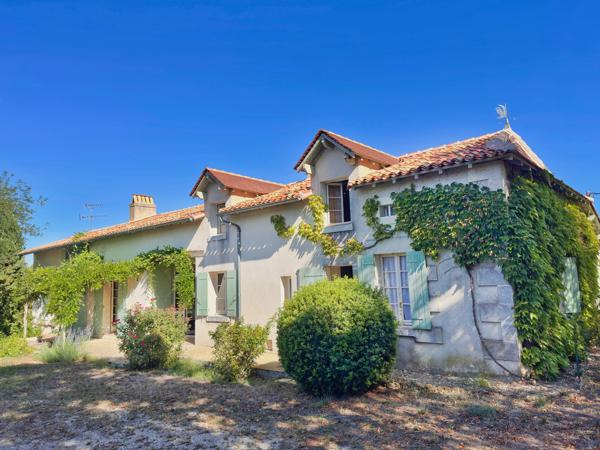 Maison à vendre à Saint Aulaye-Puymangou (24410) - Dordogne