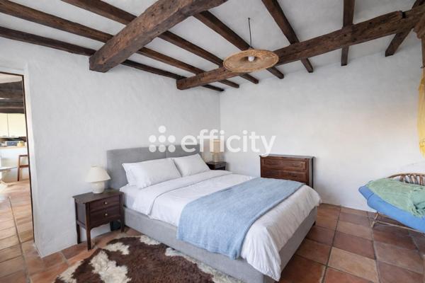 Maison 5 pièces - 160 m² Exclusivité efficity