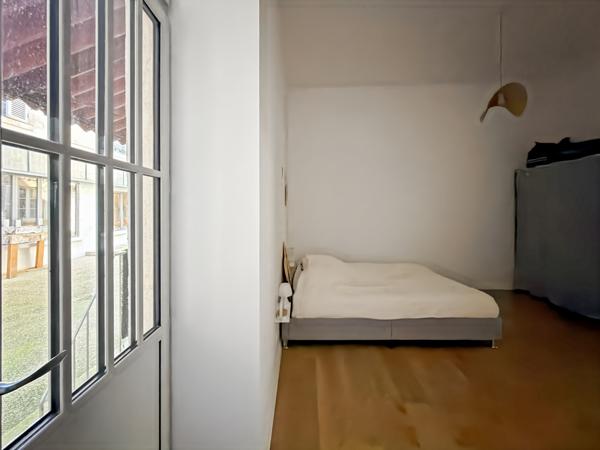 Villefranche-sur-Saône (69400) Superbe loft rénové avec belle hauteur sous plafond et extérieur privatif, au calme – Villefranche-sur-Saône