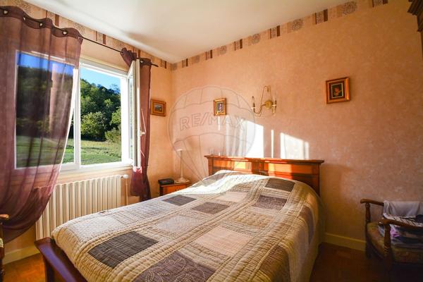 Maison 3 chambre(s) à vendre - Creuzier-le-Vieux, Allier - 03