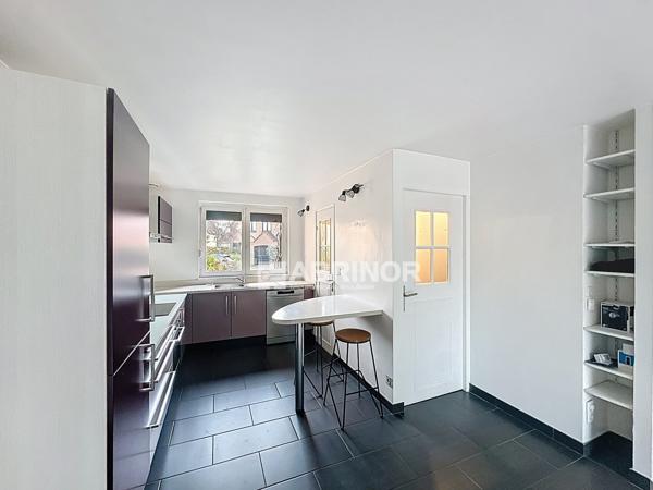Dans un secteur très recherché. Cette maison de 80 m² 3 chambres jardin garage MARCQ EN BAROEUL