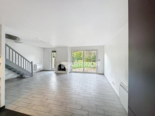 Dans un secteur très recherché. Cette maison de 80 m² 3 chambres jardin garage MARCQ EN BAROEUL