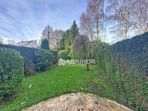 Dans un secteur très recherché. Cette maison de 80 m² 3 chambres jardin garage MARCQ EN BAROEUL