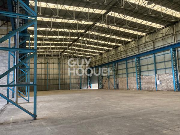 À louer - entrepôt de 1 610 m² à Riedisheim